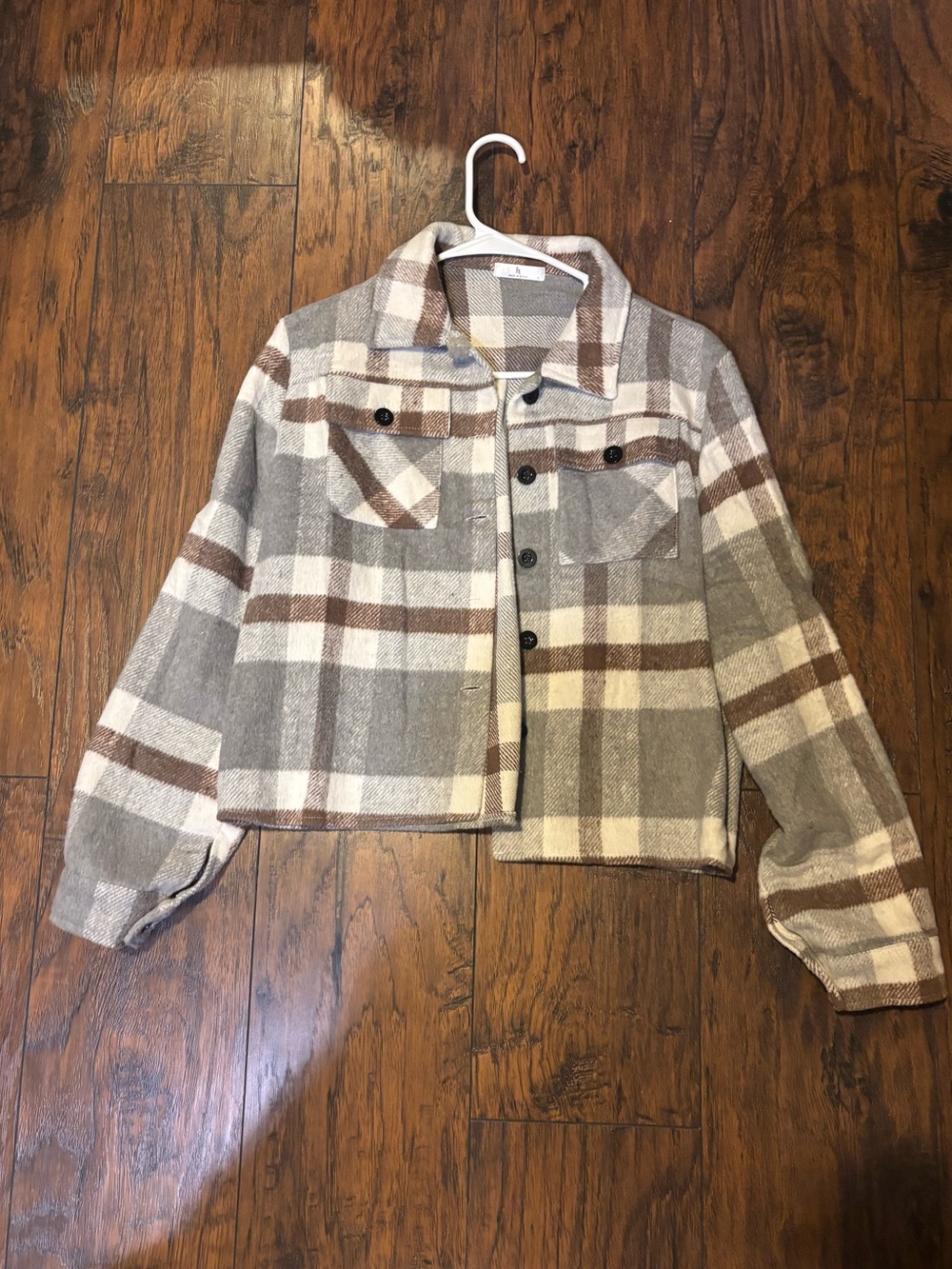Cropped Plaid Shacket Jacket - Taupe & Cream